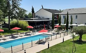 Logis Hotel Relais Saint Jacques - Chateauroux